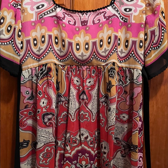 Chiffon Multi Color Top - Picture 6 of 9